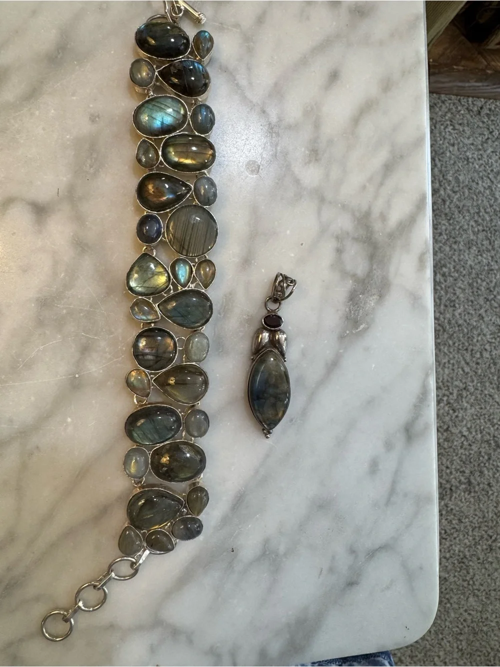 Sterling Silver Labradorite Bracelet & pendant w garnet & green diopside pendant - Picture 7 of 15